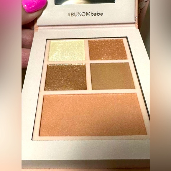 Buxom “Straight Up” Eye & Cheek Palette - Picture 5 of 7
